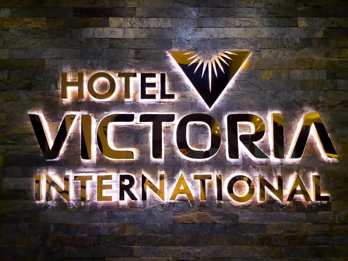 Hotel Victoria International Kattappana Bagian luar foto